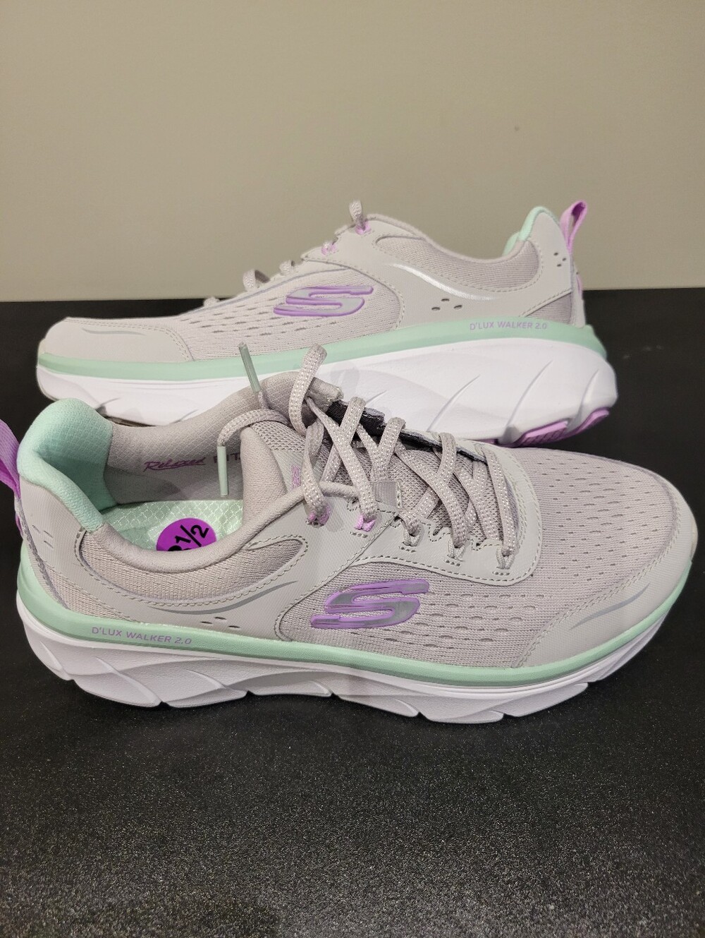 New Skechers Running Shoes Size 8.5